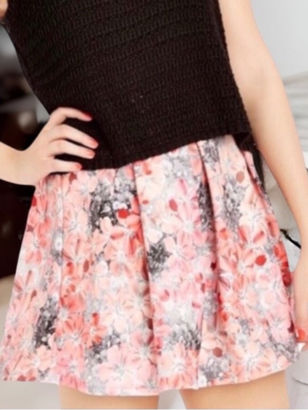 Bethany Mota Pink & Coral Floral Mini Circle Skirt Large